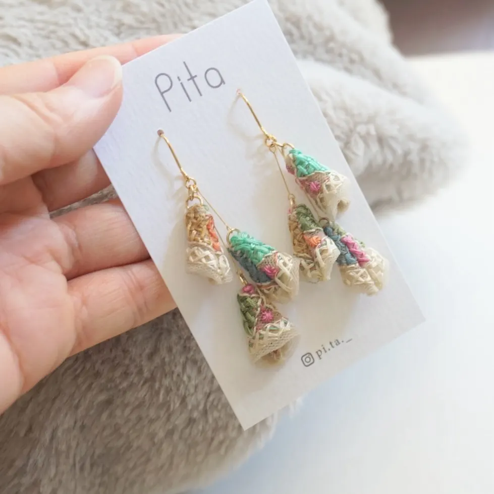 ナチュラルな装い インド刺繍リボン タッセル × カラフル — 15枚目