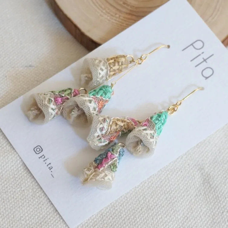 ナチュラルな装い インド刺繍リボン タッセル × カラフル — 16枚目