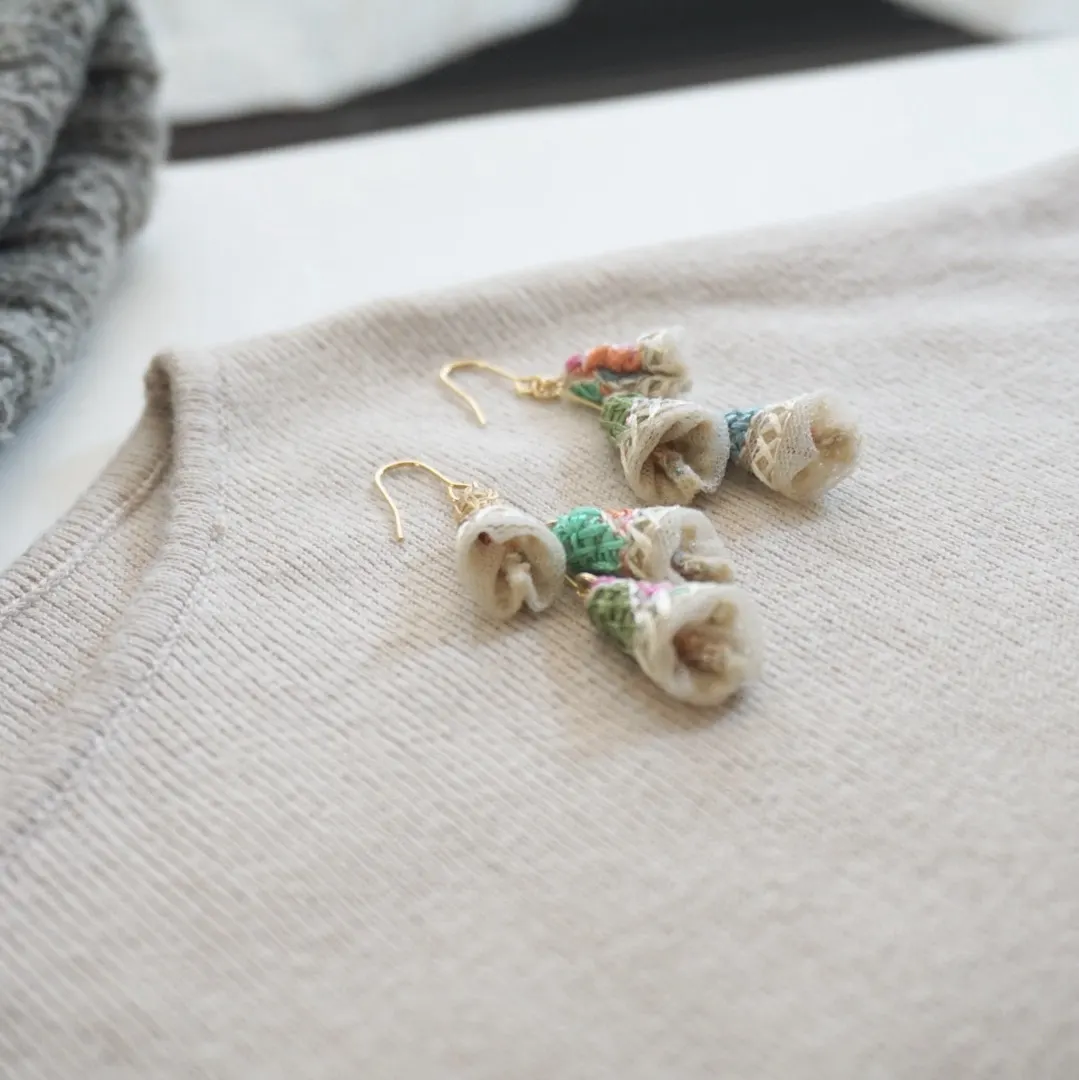 ナチュラルな装い インド刺繍リボン タッセル × カラフル — 6枚目