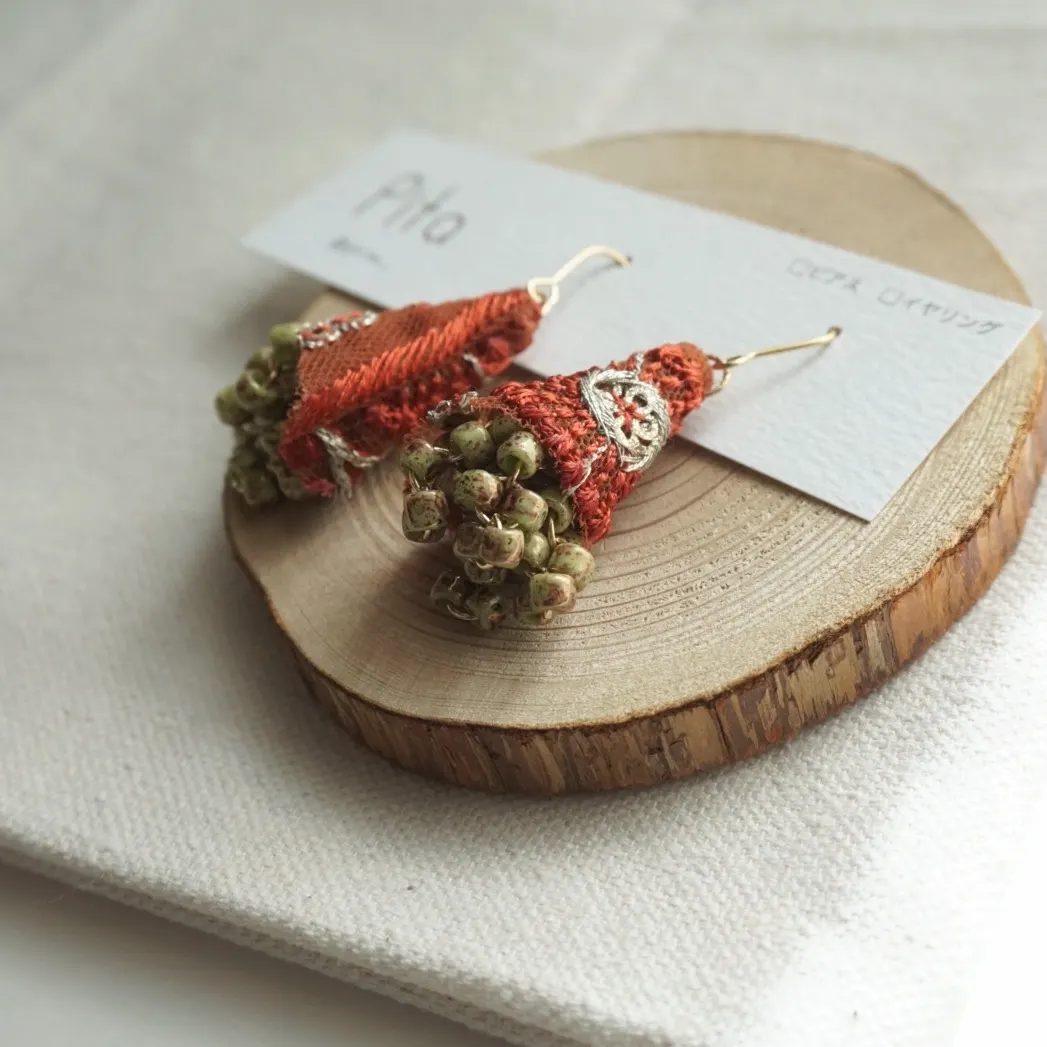 インド刺繍リボン（ボルドー） × つぶつぶビーズ オリーブグリーン — 9枚目